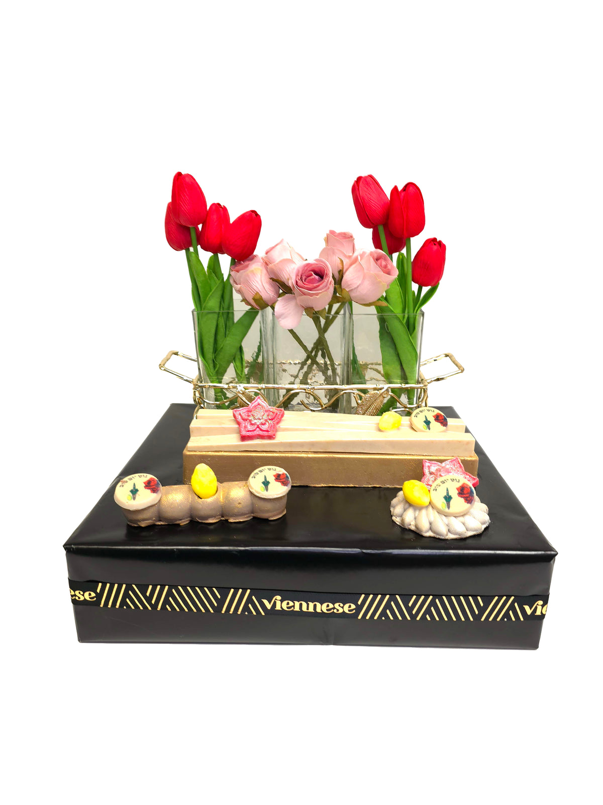 Sukkahs Elegant Cutlery Holder Chocolate Flowers Gift Arrangement