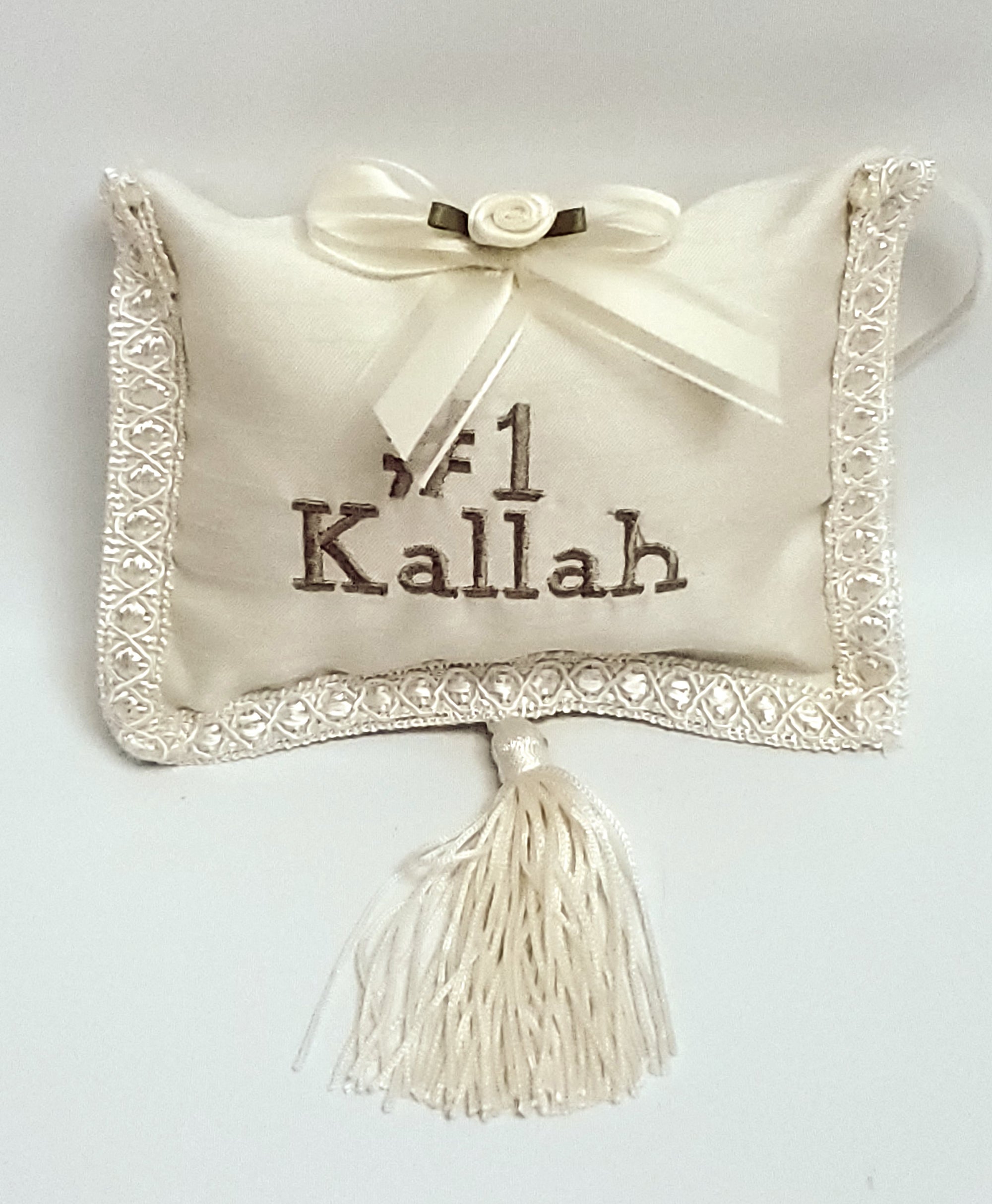 #1 Kallah Pillow withTassel