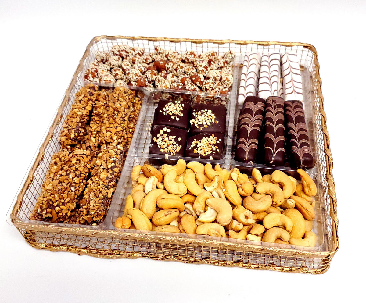 5 SECTION METAL CHOCO NUTS