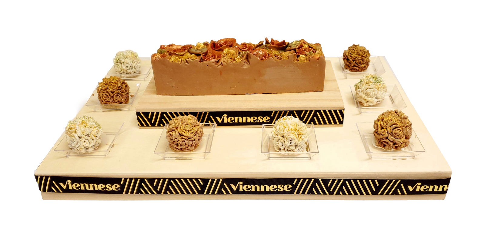 wood rose log rose ball arrangemt